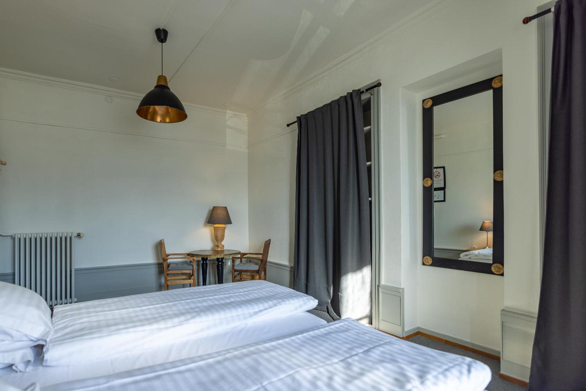 Vevey Hotel & Guesthouse Экстерьер фото