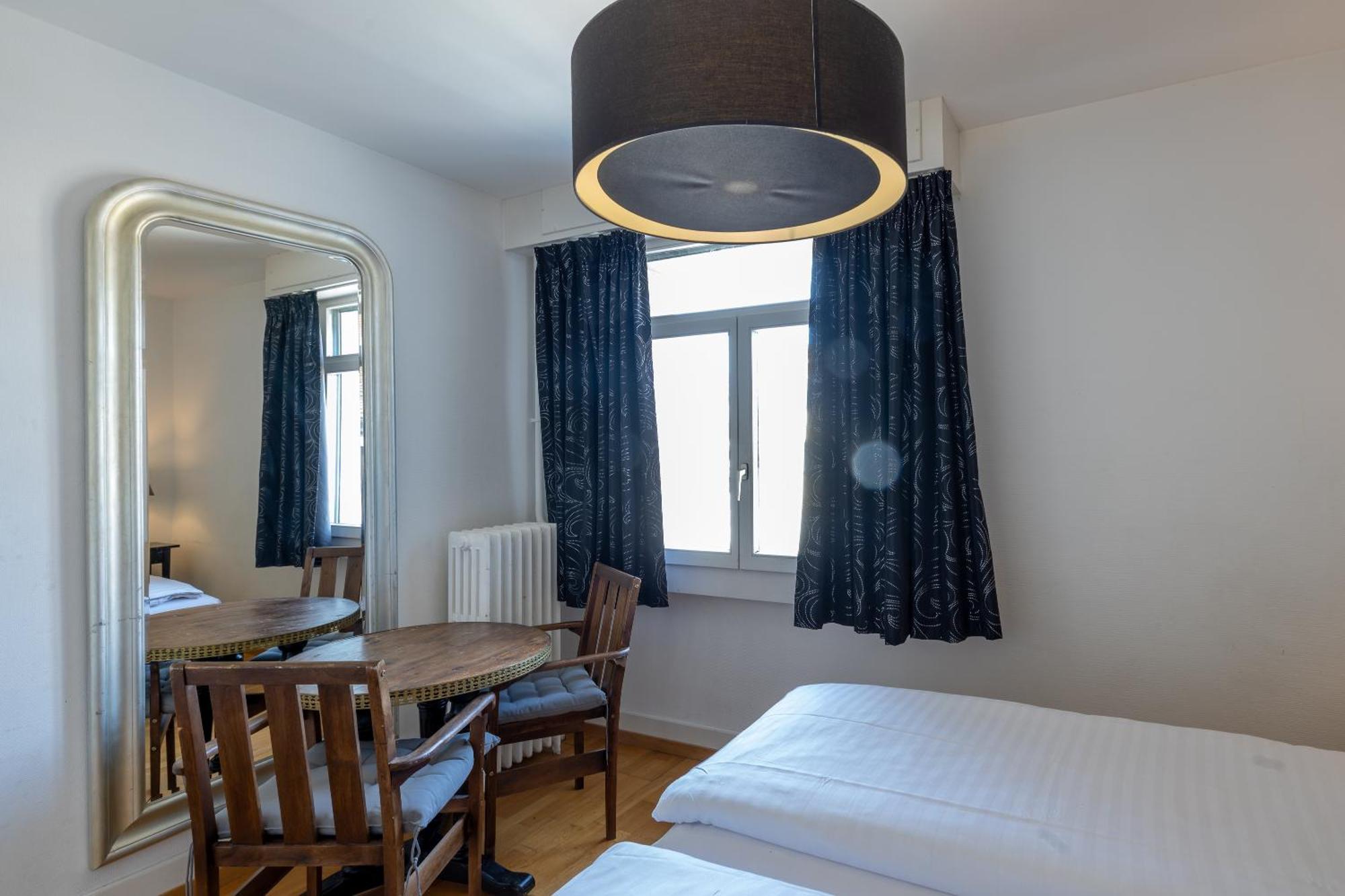 Vevey Hotel & Guesthouse Экстерьер фото
