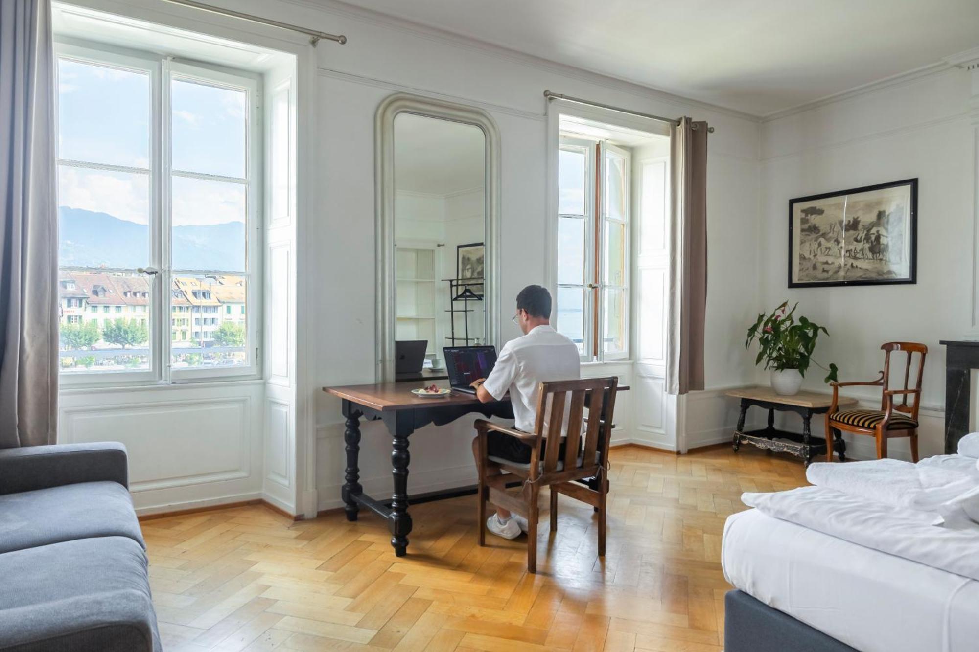 Vevey Hotel & Guesthouse Экстерьер фото