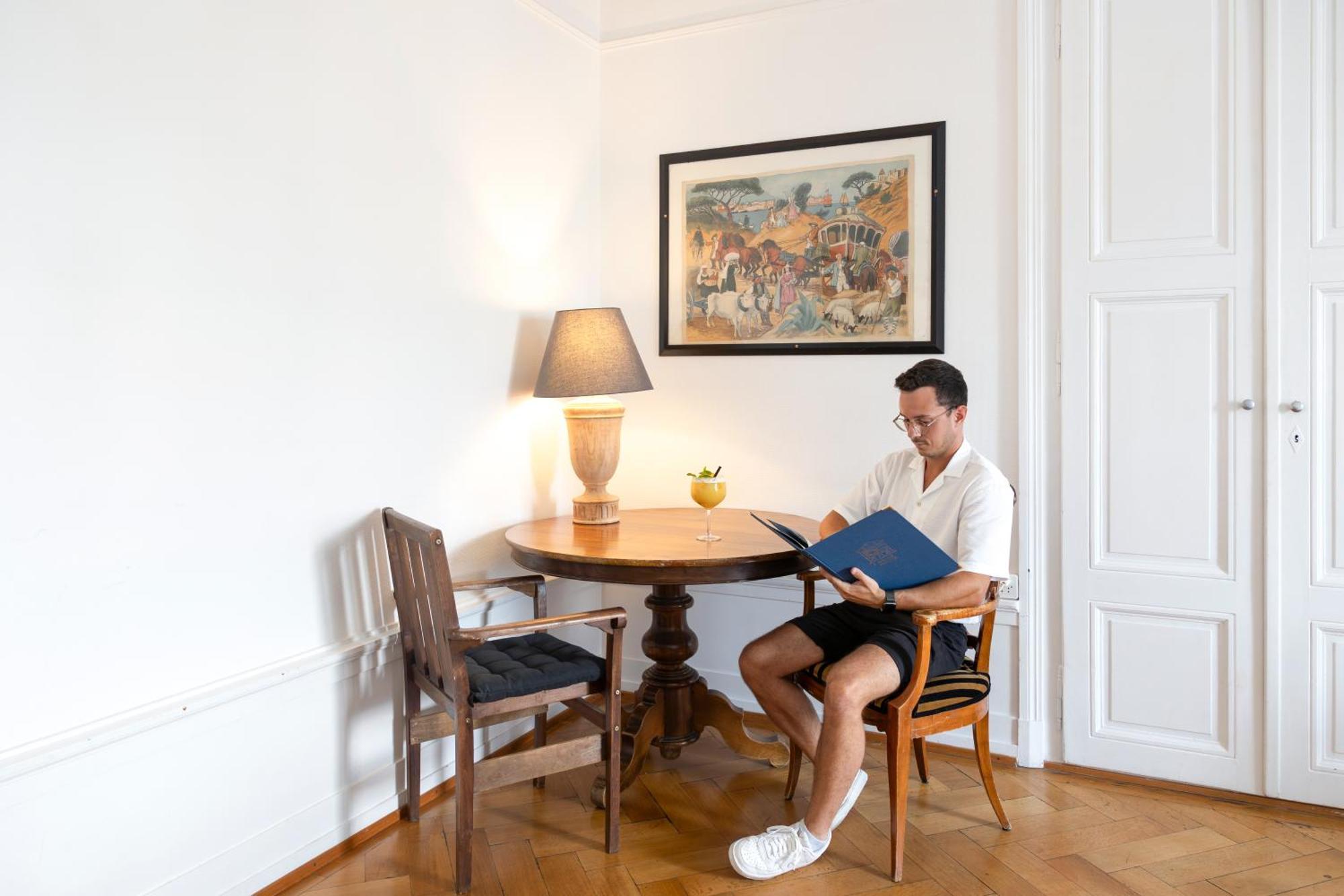 Vevey Hotel & Guesthouse Экстерьер фото